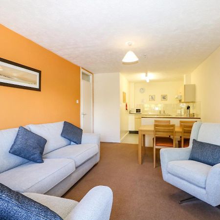 Вилла Flat 33 - Marine Court Литлхемптон Экстерьер фото