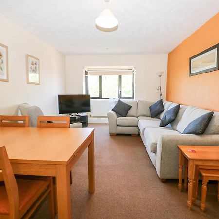 Вилла Flat 33 - Marine Court Литлхемптон Экстерьер фото