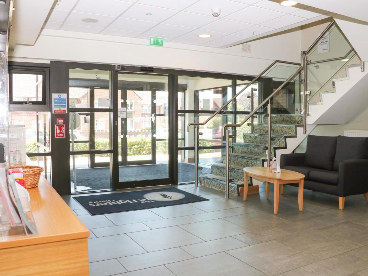 Вилла Flat 33 - Marine Court Литлхемптон Экстерьер фото